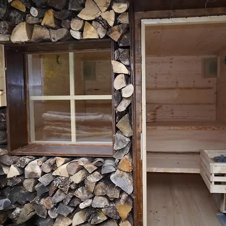Schwarzwaldhuette Am Bach Mit Sauna Tatil Evi *